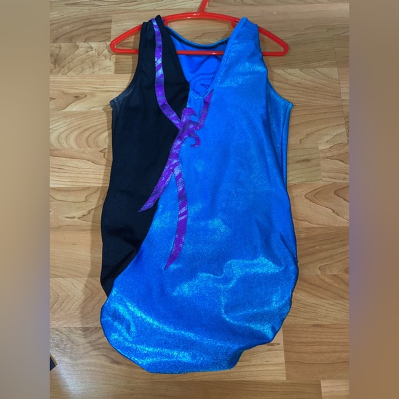Gymnastics leotard - Picture 2 of 5